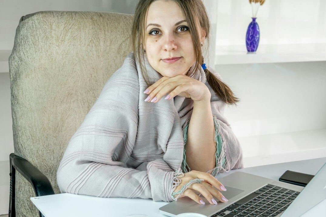 professional woman planning career